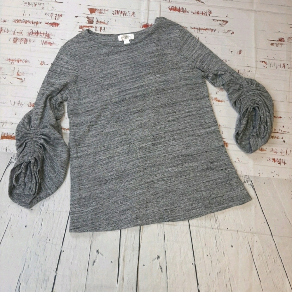 Motherhood Maternity grey top